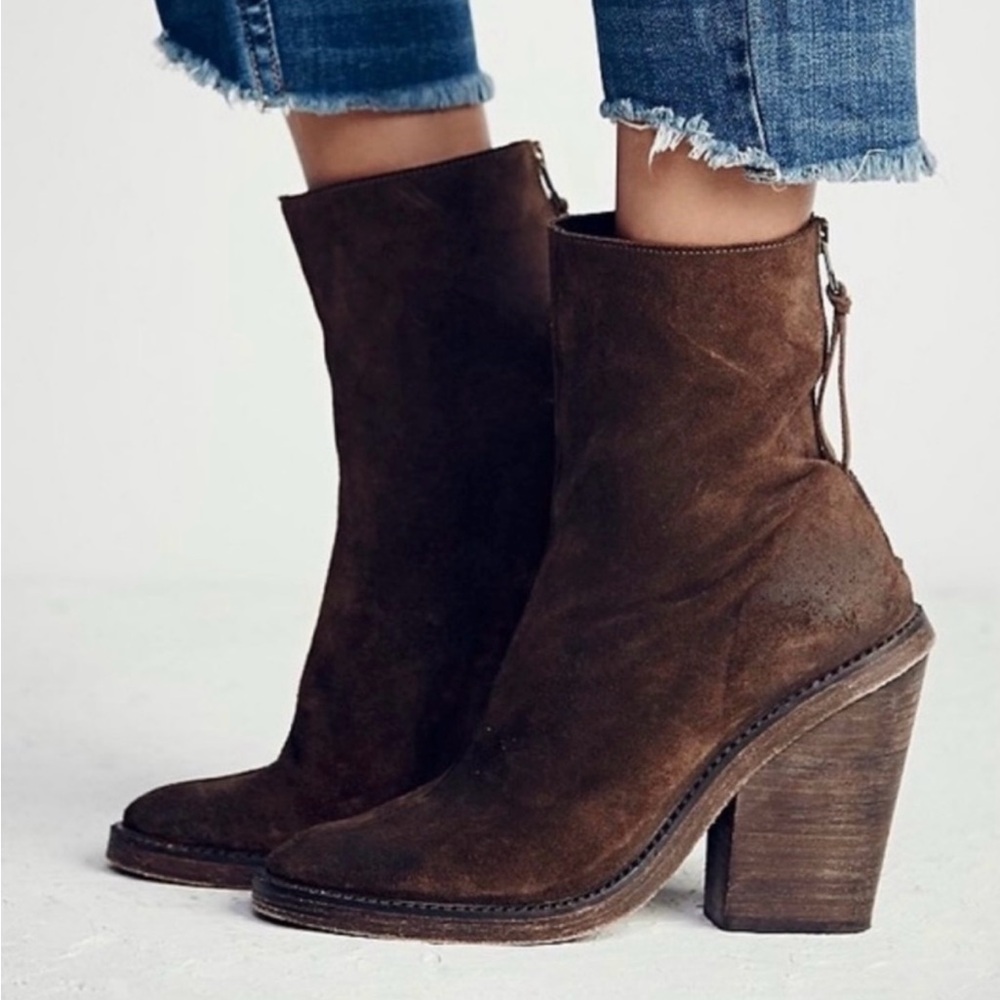 Free People Women’s Brown Suede Stacked Heel Boots w/ Tassel Zipper Size 7.5
